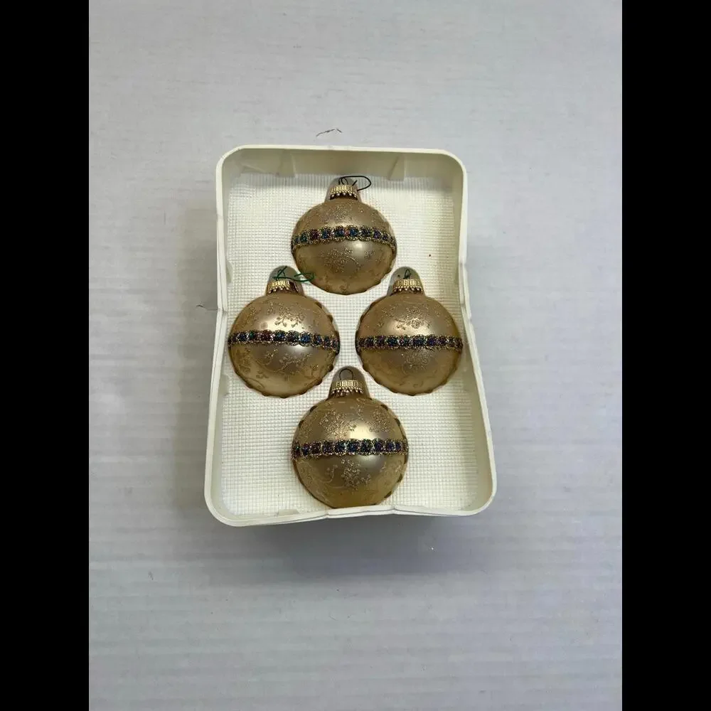 Vintage Christmas‎ Ornaments
